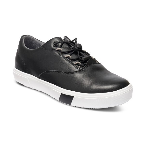 No. 93 Casual Sneaker in Black